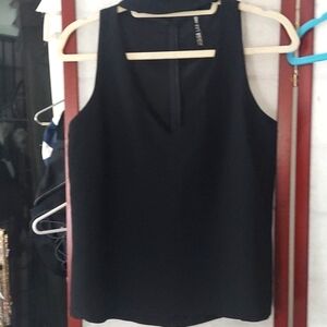 Design Lab black Deep cut-out V neckline Sz S